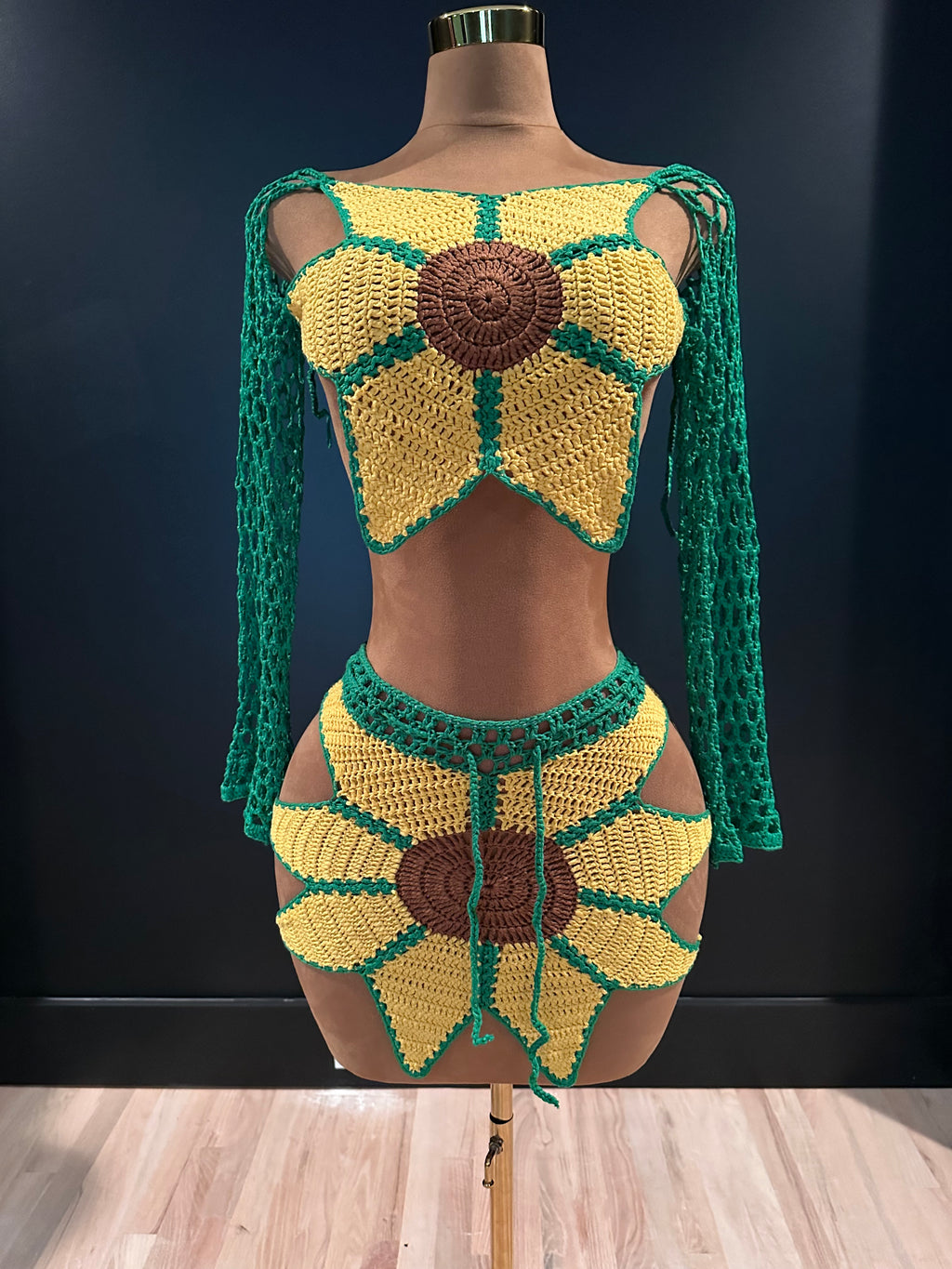 Sexy Sunflower Skirt Set