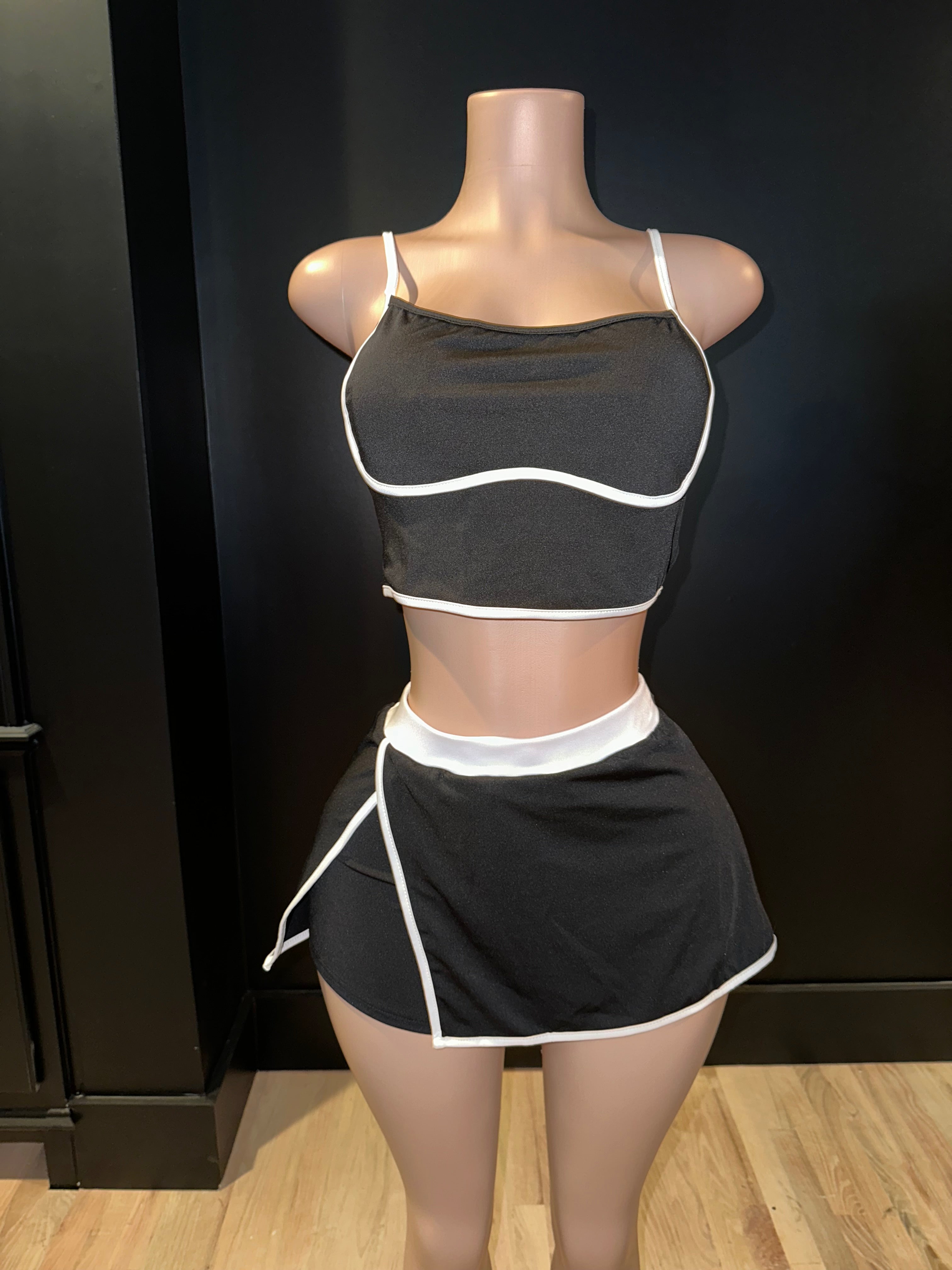 Active Crop Top Skort Set